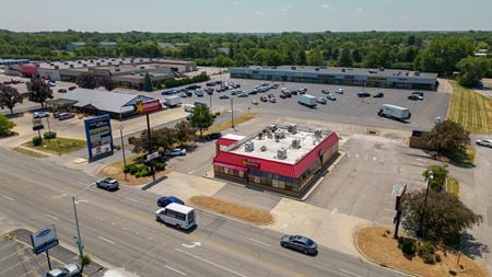 Retail space for Rent at 1700 Wabash Ave in Springfield