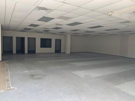 Retail/Office space along high traffic road in Richardson