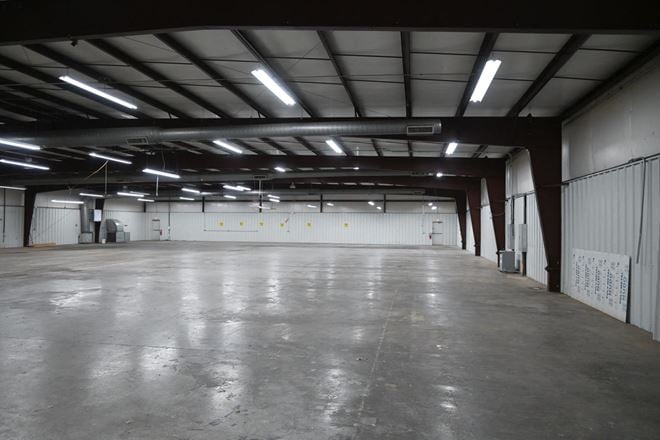132 & 144 Jetplex Lane