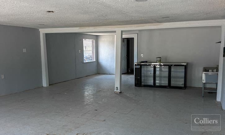 ±2,339-SF Commercial Space on ±1.2 Acres Available | West Columbia, SC