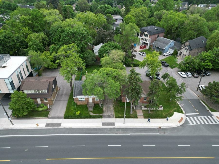 135 Sheppard Avenue East