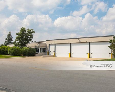 Industrial space for Rent at 600 Corporate Woods Pkwy in Vernon Hills