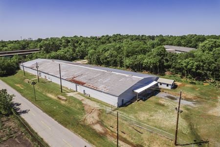 Photo of commercial space at 2225 Waterville Rd in Macon Bibb County