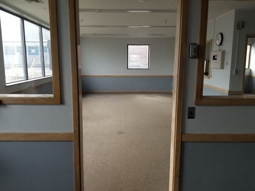1414 East State St - 500+/- SF up to 10,000+/- SF Office Space
