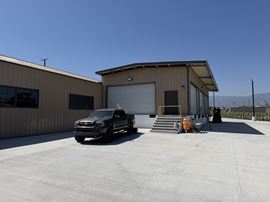958 W Rialto Ave