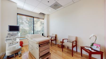 Photo of commercial space at 8900 Wilshire Blvd in Beverly Hills