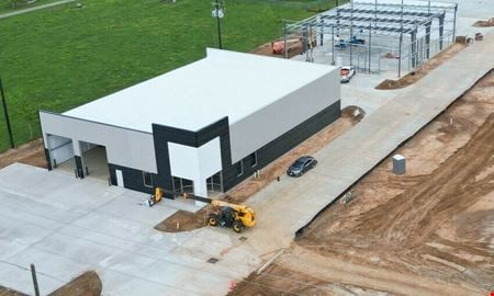 Photo of commercial space at 1623 South Cherry Street in Tomball