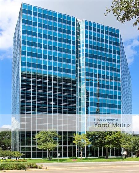 Office space for Rent at 10370 Richmond Avenue in Houston