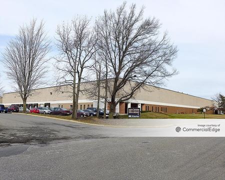 Photo of commercial space at 70 Newfield Avenue in Edison