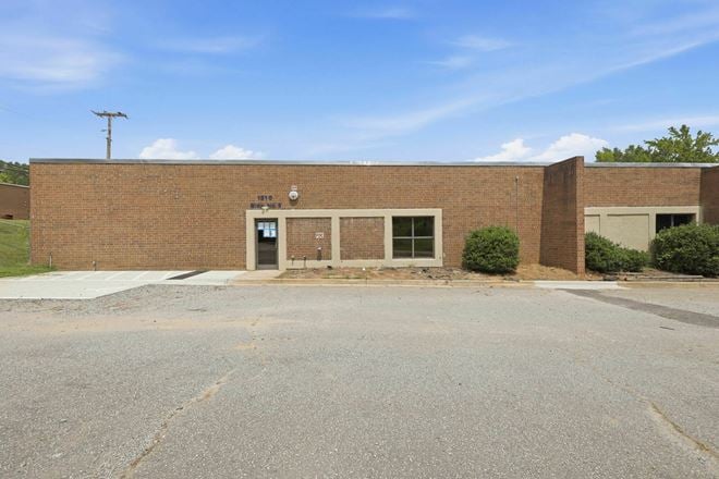 1210 Hickory Chapel Rd. Building 2