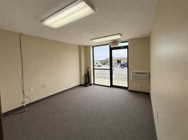 350 SW 25th Street