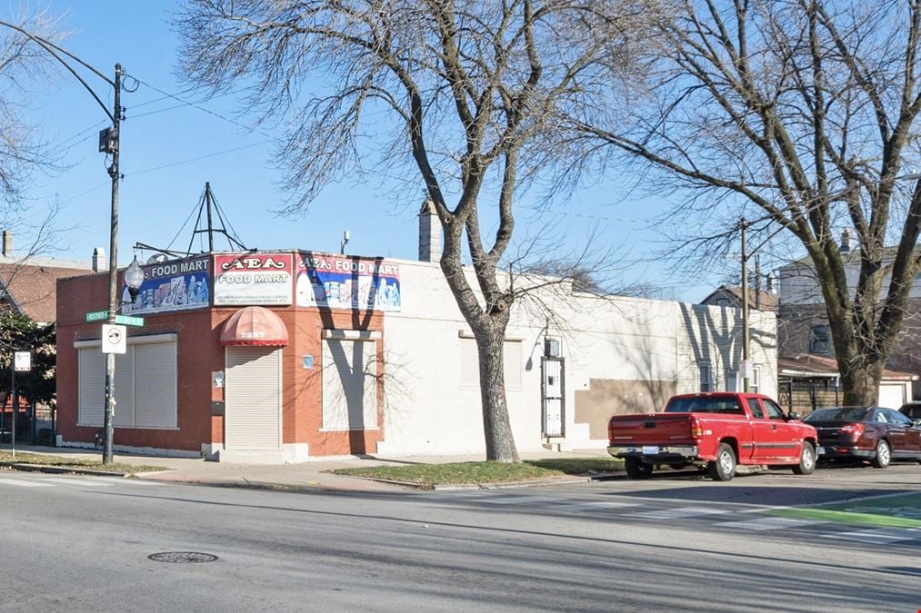 Little Village Storefront with Apartment