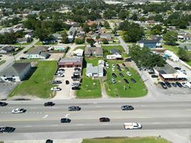 Commercially Zoned House with Paris Rd Frontage