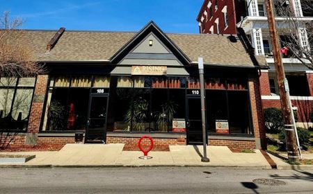 Retail space for Rent at 100–110 E 43rd St | 4241–4247 Walnut St in Kansas City