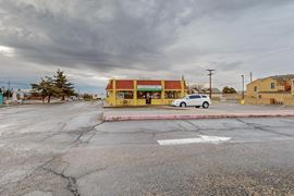 TURNKEY RESTAURANT INVESTMENT IN NORTHEAST HEIGHTS