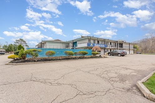 Days Inn by Wyndham