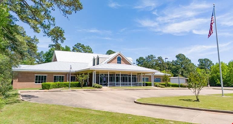 Davey Crockett Medical Complex