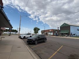 218 S Commercial Ave