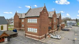 21 Davidson Ave
