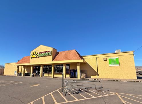 Wapato International Market