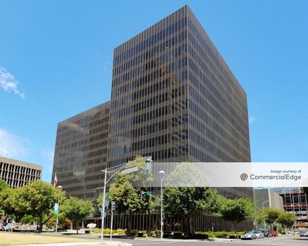 Photo of commercial space at 555 Capitol Mall in Sacramento