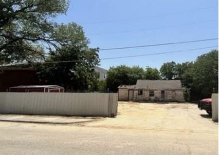 Photo of commercial space at 2100 S 12th St in Waco