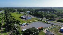 6005 N Courtenay Pkwy