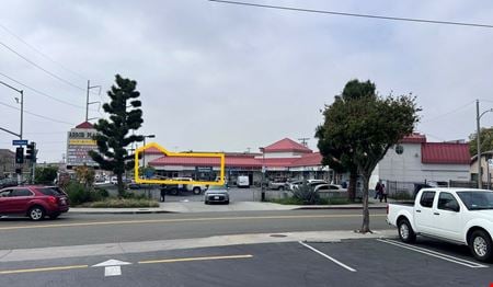 Retail space for Rent at 305-313 W Arbor Vitae St in Inglewood