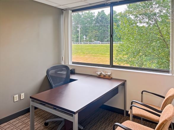 NH, Nashua – One Tara Boulevard
