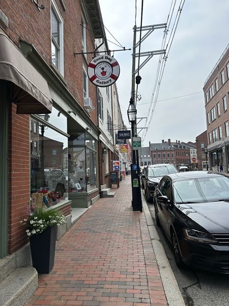 Retail space for Sale at 135 Market Street, Unit G, Portsmouth, NH in Portsmouth