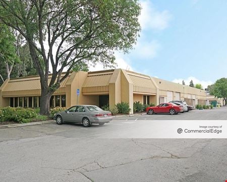 Fortune Business Center - 2290 Ringwood Avenue - San Jose