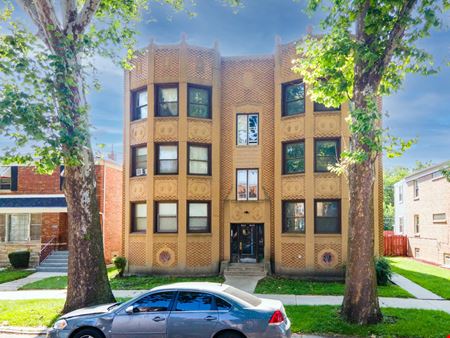 Multi-Family space for Sale at 8620 South Drexel Avenue in Chicago