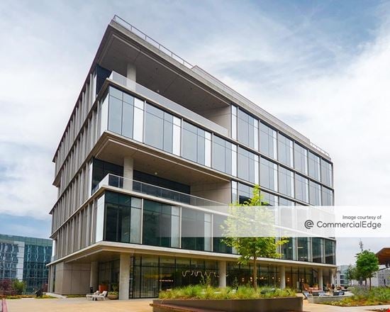 Pacific Center Life Sciences