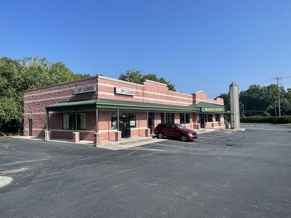 4908 Reynolda Rd.