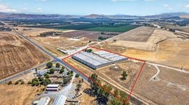 ±104,905 SF of Distribution Warehouse on ±6.10 Acres