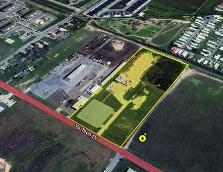 Photo of commercial space at 2118 Vo Tech Dr in Weslaco