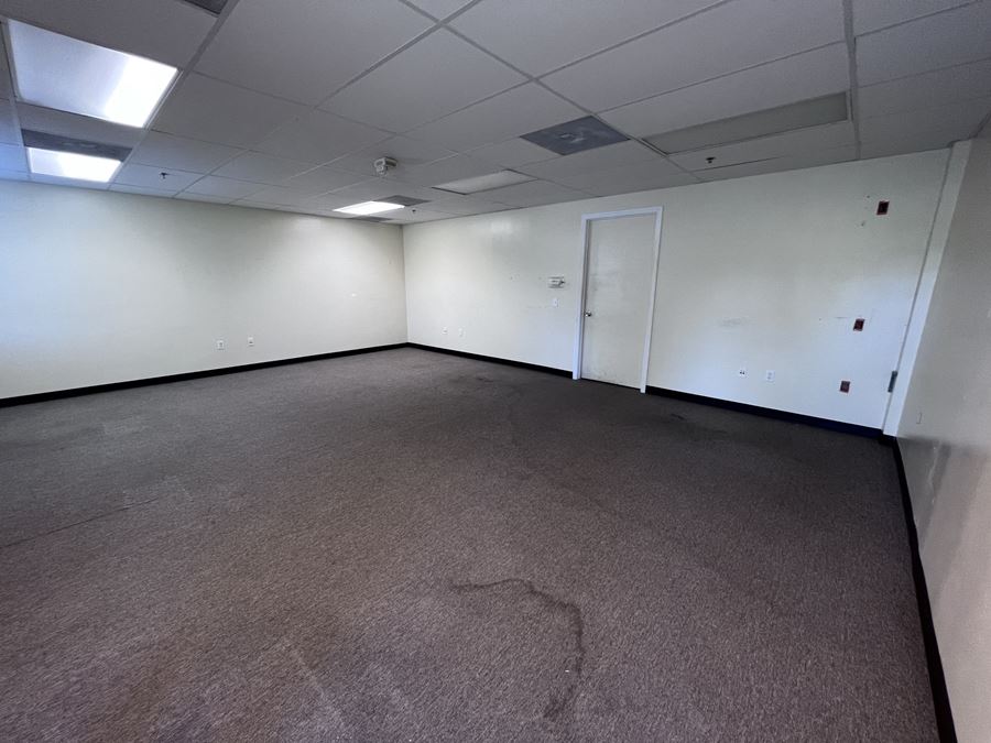 14231 Jetport Loop, Ft. Myers, FL  33913
