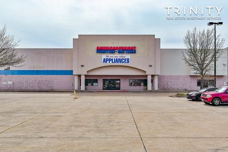 Photo of commercial space at 2964 W Wheatland Rd in Dallas