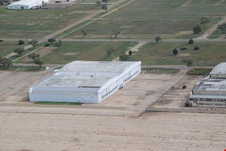 Hangar 6000 - 2005 A Avenue - Amarillo