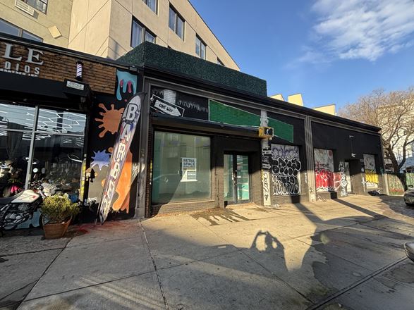 1255 Myrtle  Ave