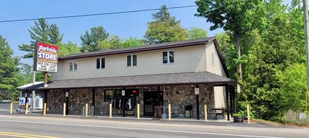 Retail space for Sale at 8587 Silver Lake Rd in Mears