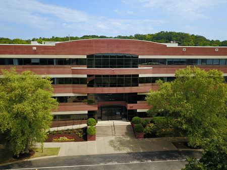 Office space for Rent at 105 Continental Pl in Brentwood