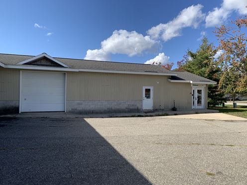 876 Robinwood Ct
