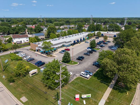 Brentwood Square Shopping Center