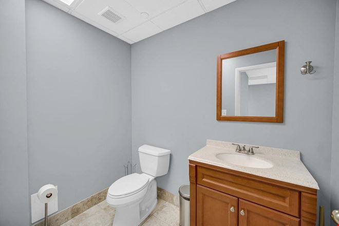 1S443 Summit Ave, Suite 101, Oakbrook Terrace, IL 60181