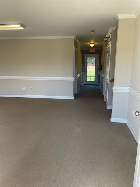 Office space for Rent at 1977 S Pine St in Spartanburg