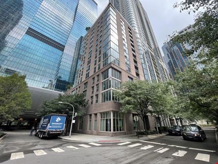 Retail space for Rent at 400 East South Water Street in Chicago