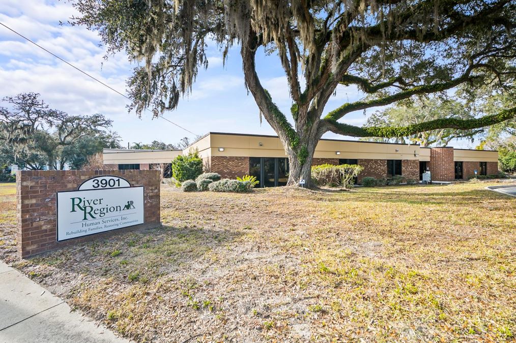 Former Medical Office | 23,940 SF | $900K Recent Renovations