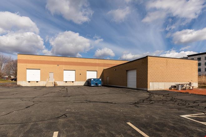 Industrial Flex Space for Lease in Newburyport, MA