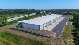 Crossroads Commerce Center